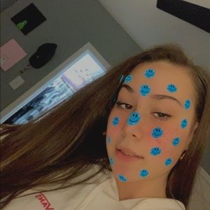 Meet your Posher, Vivian